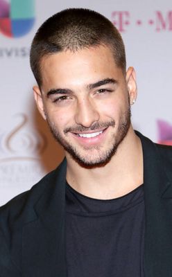 Paroles Maluma : paroles de chansons, traductions et 