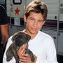 1999 (& Troye Sivan)