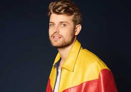 Sandro Cavazza