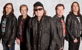 Honeymoon Suite