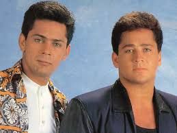 Leandro E Leonardo
