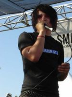 -->EmO.kId.<--