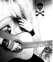 XXXbLoOdY-lIpSxxx