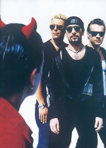 U2