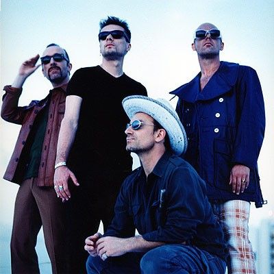 U2