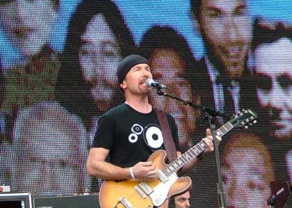 U2