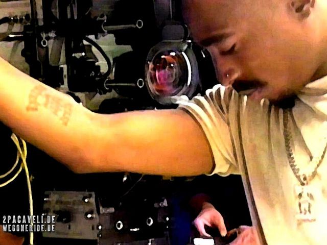 2Pac