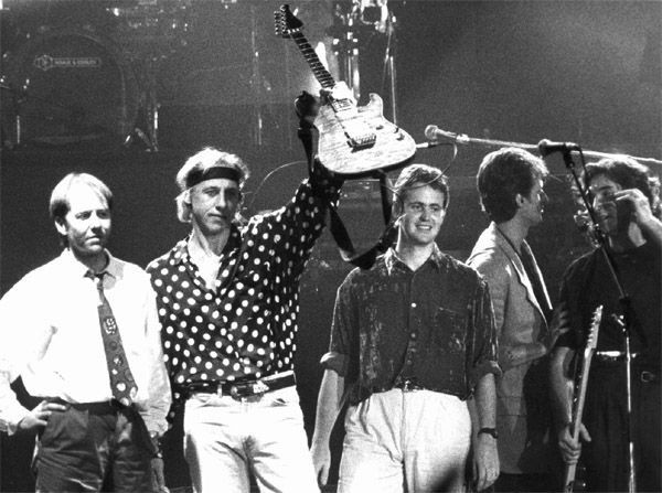 Dire Straits