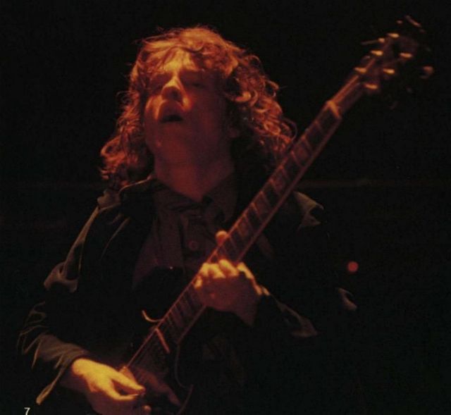 AC/DC