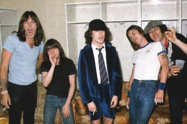 AC/DC