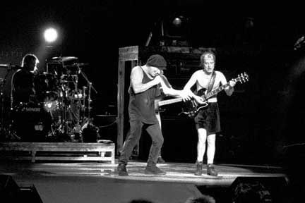 AC/DC