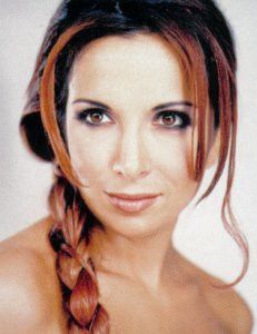 Hélène Segara