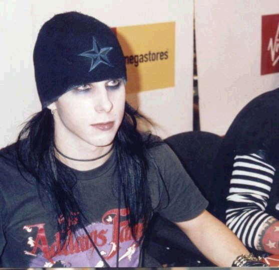 Murderdolls