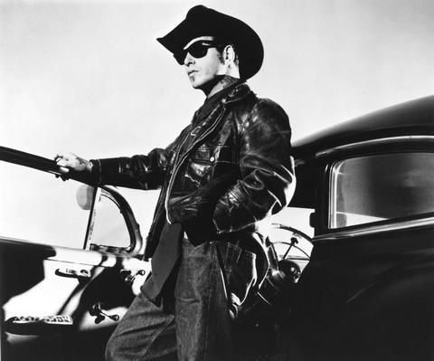 Social Distortion