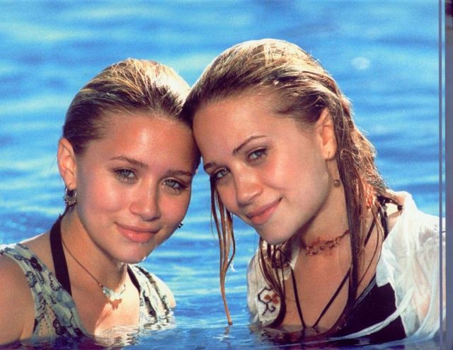 Mary-Kate & Ashley Olsen
