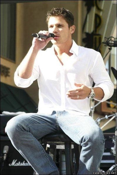 Nick Lachey