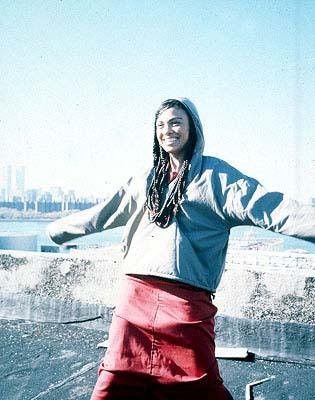 Amel Larrieux