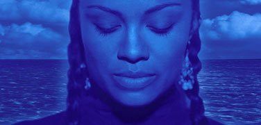 Amel Larrieux