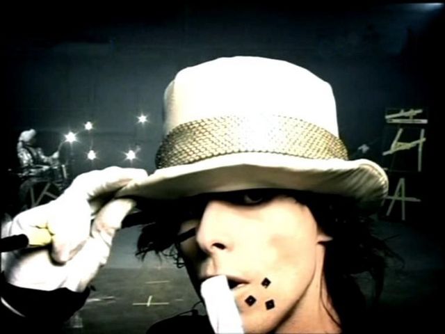 IAMX Chris Corner