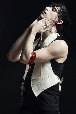 IAMX Chris Corner