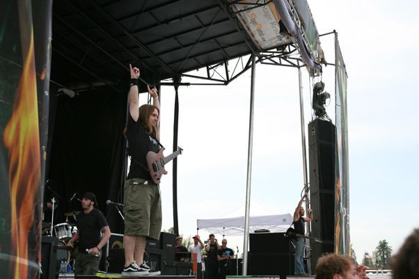 Unearth