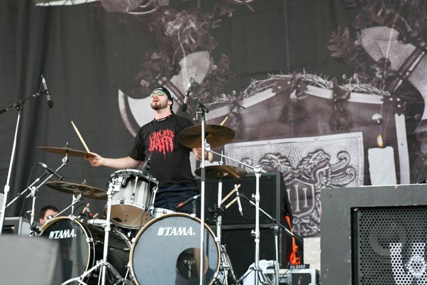 Unearth
