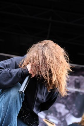Unearth