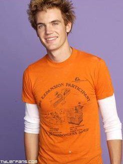 Tyler Hilton