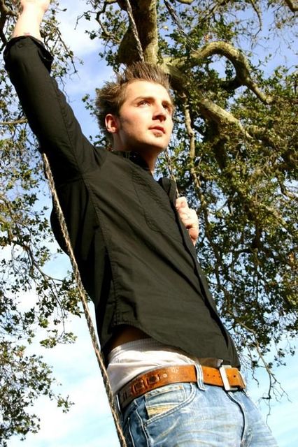 Secondhand Serenade