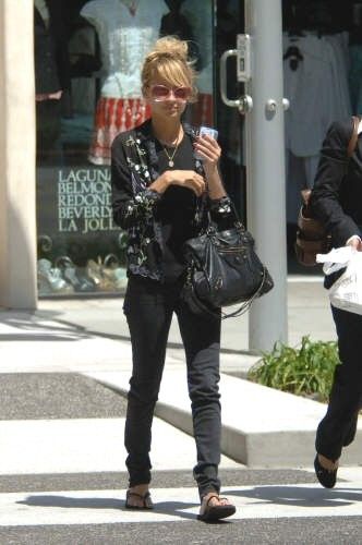 Nicole Richie