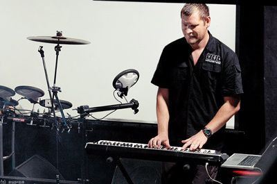 VNV-Nation