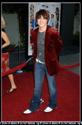 Drake Bell