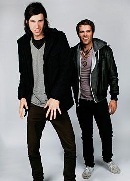 3OH!3