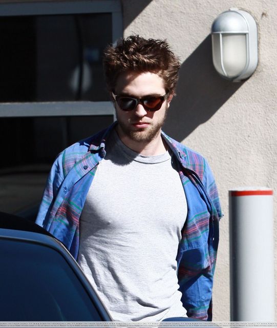 Robert Pattinson