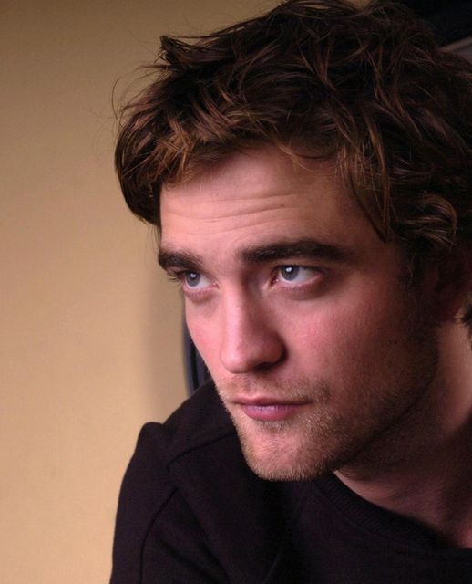 Robert Pattinson