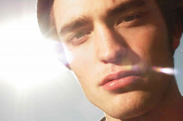 Robert Pattinson