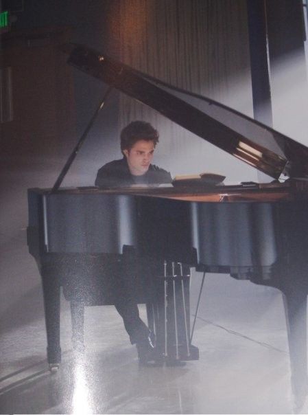 Rob Pattinson