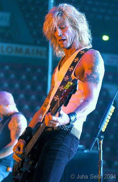 Duff McKagan's Loaded