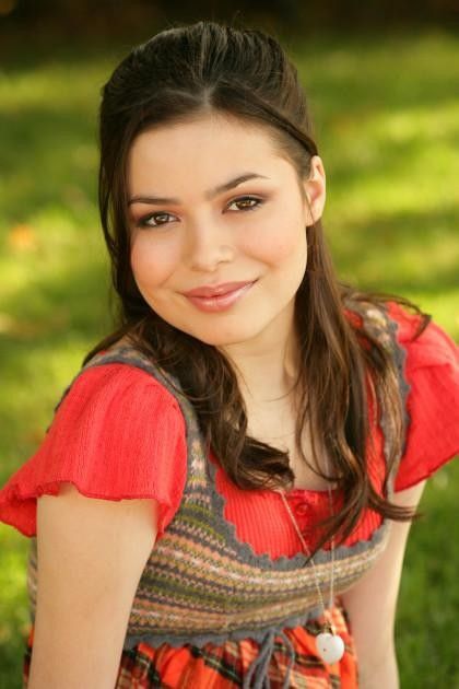 Miranda Cosgrove