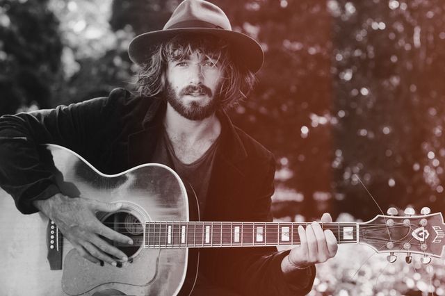 Angus Stone
