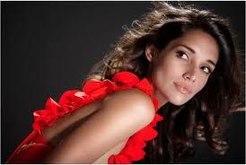Amelia Vega