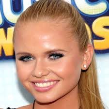 Alli Simpson